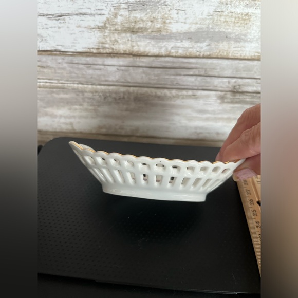 Bavaria Schumann Floral Trinket Dish - Picture 2 of 6